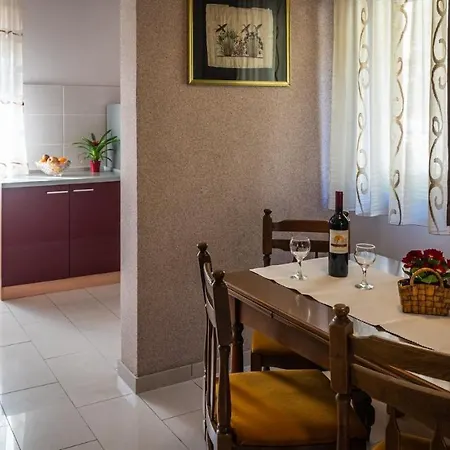 Kremzar 3* לוקווה