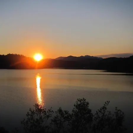 בית הארחה Kremzar